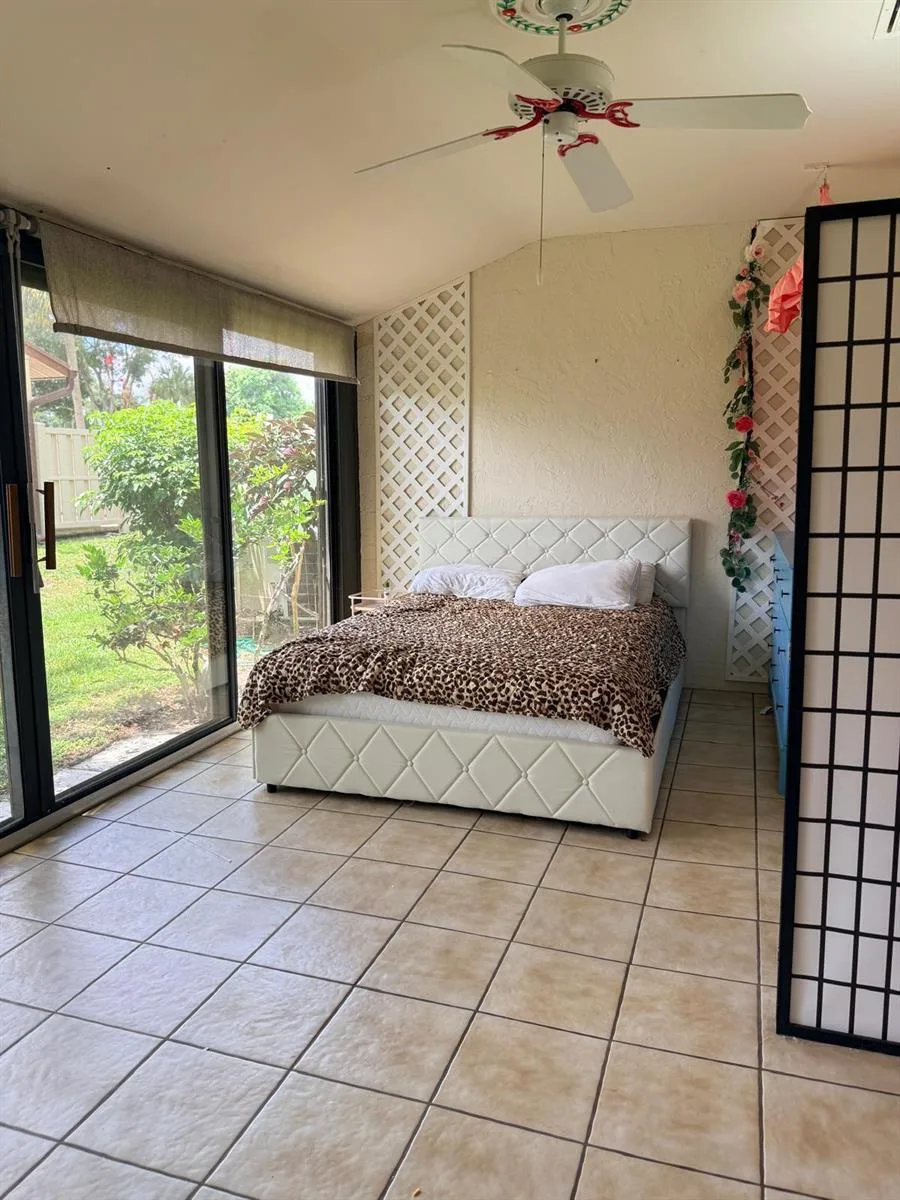 1017 Green Pine Boulevard # H, West Palm Beach, FL 33409 photo 8