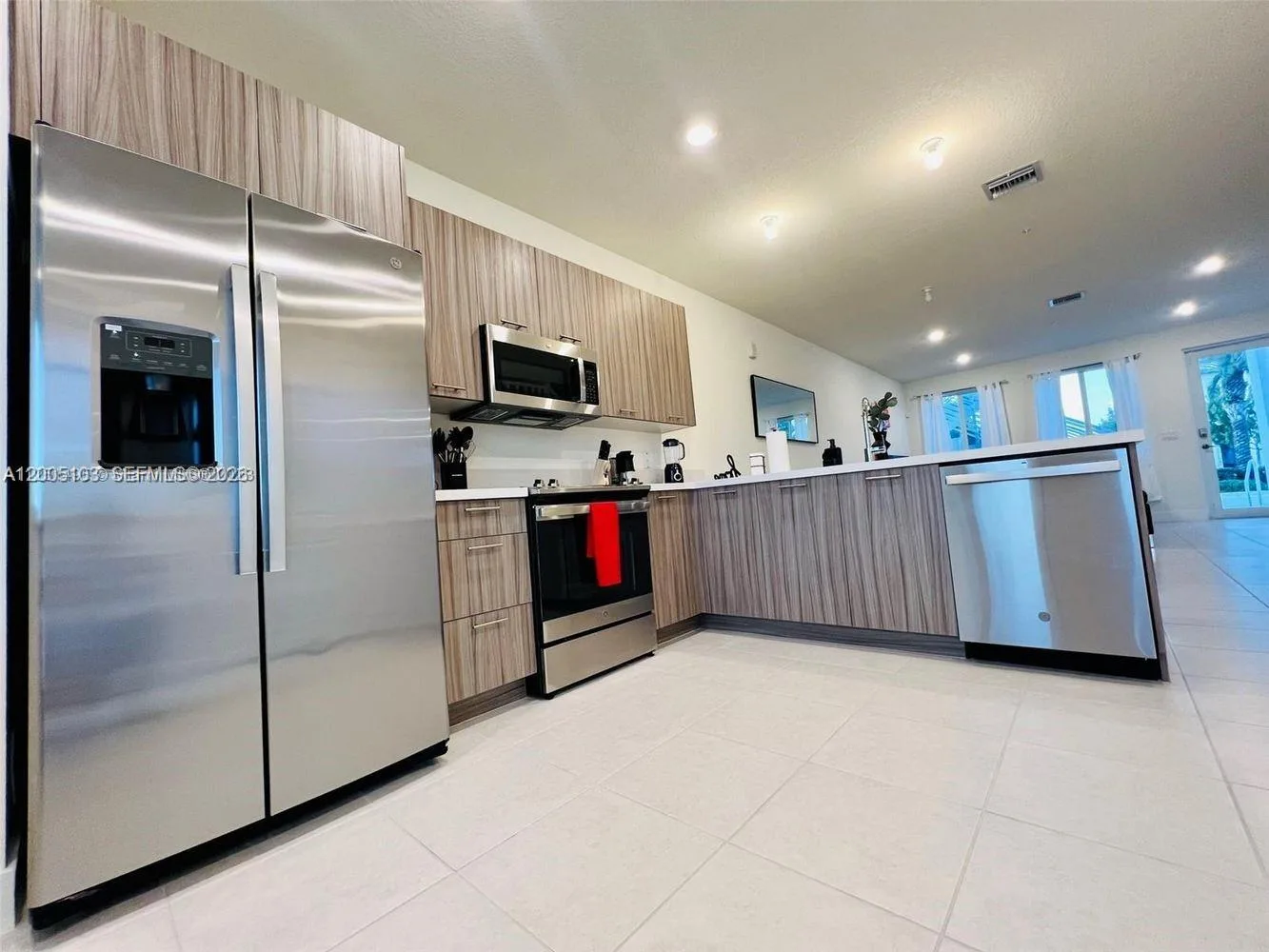 10300 NW 66TH AV # 101, Doral, FL 33178 photo 7
