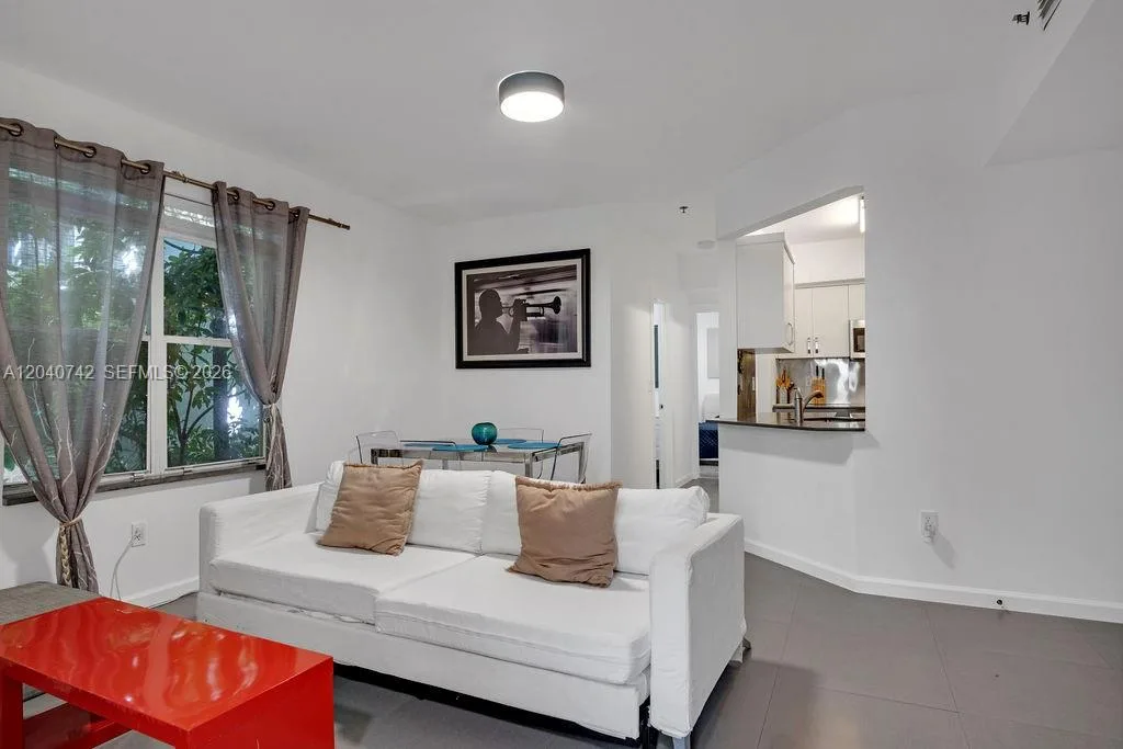 747 Michigan Ave # 201, Miami Beach, FL 33139 photo 2