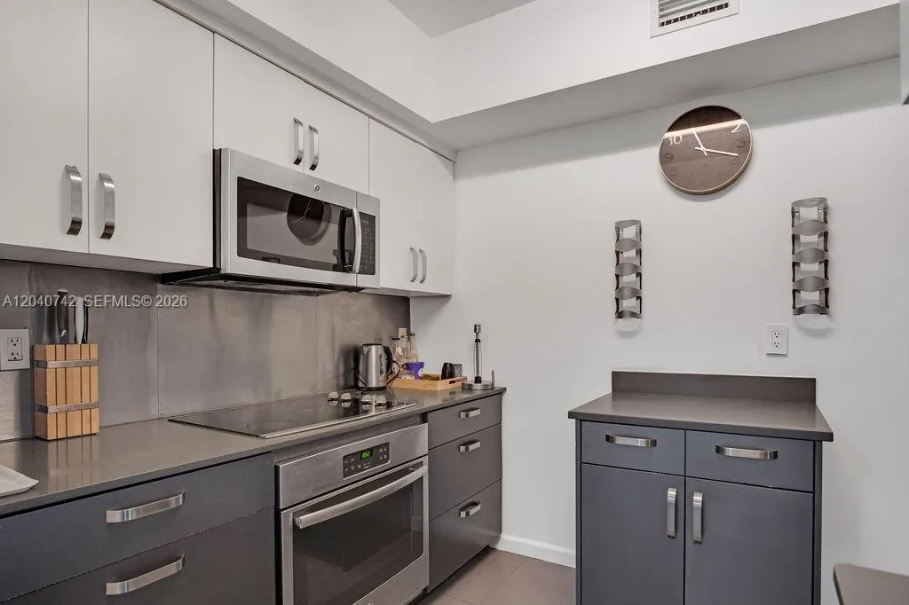 747 Michigan Ave # 201, Miami Beach, FL 33139 photo 4
