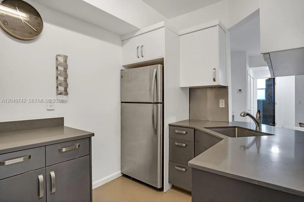 747 Michigan Ave # 201, Miami Beach, FL 33139 photo 5