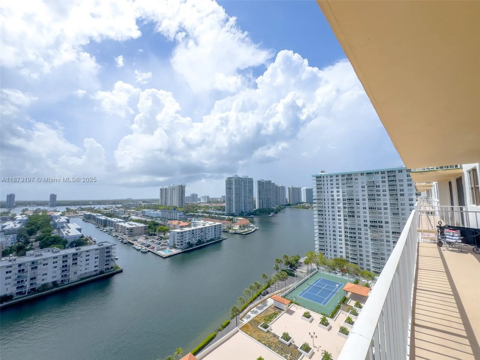 290 174th St # 1902, Sunny Isles Beach, FL 33160 photo 3