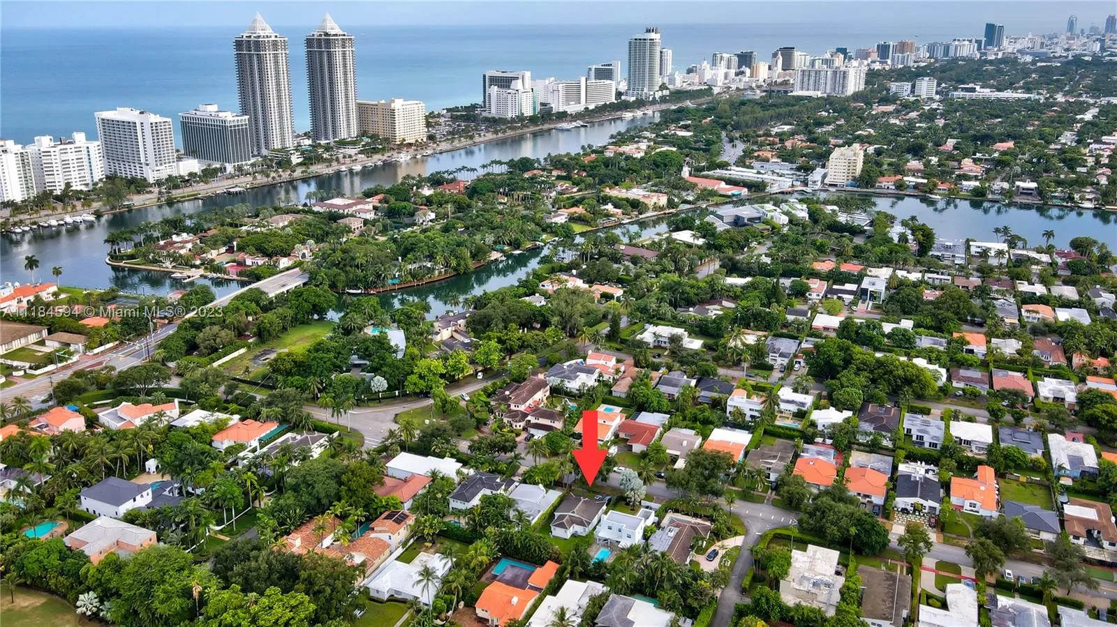 535 W 51st St, Miami Beach, FL 33140 photo 2