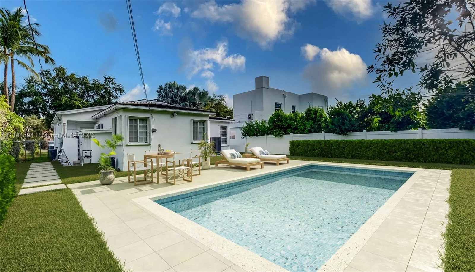 535 W 51st St, Miami Beach, FL 33140 photo 3