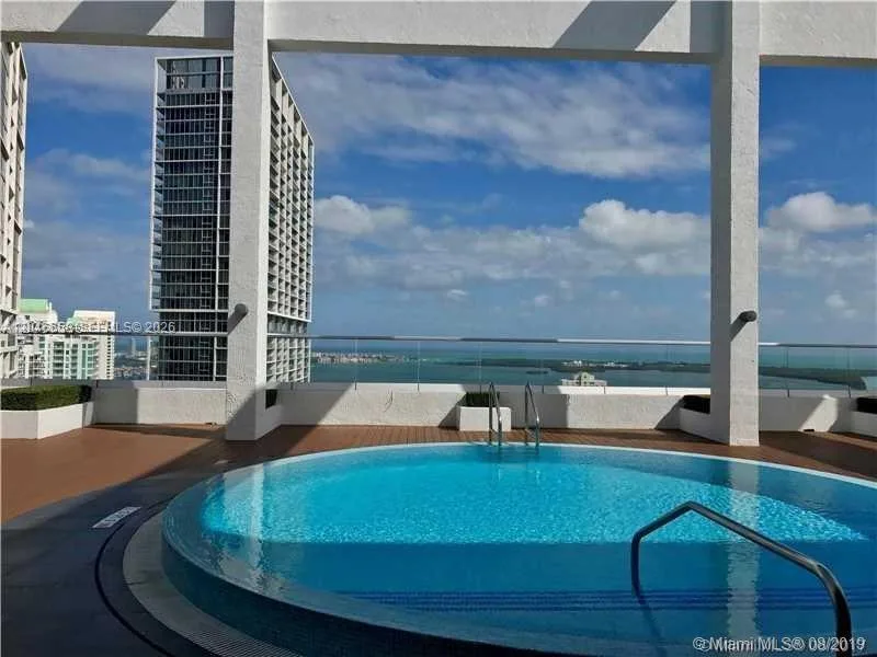 500 Brickell Ave # 2006, Miami, FL 33131 photo 5
