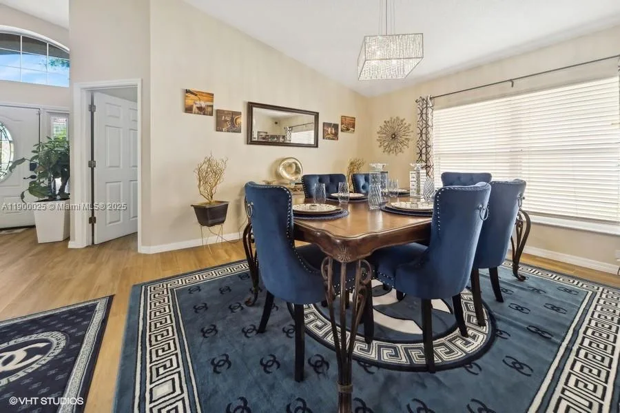 144 Sevilla Avenue, Davenport, FL 33897 photo 3
