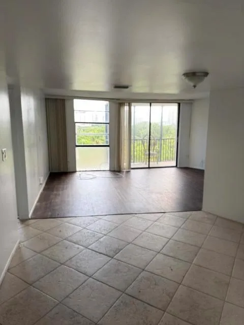 3475 N COUNTRY CLUB Drive # 508, Aventura, FL 33180 photo 4