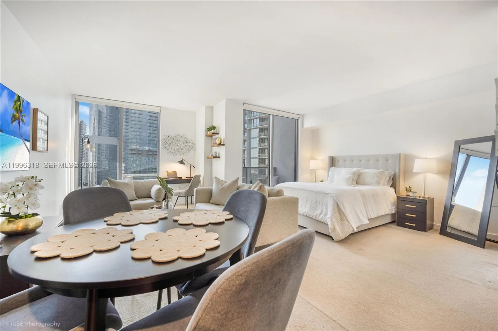 31 SE 6th St # 2703, Miami, FL 33131