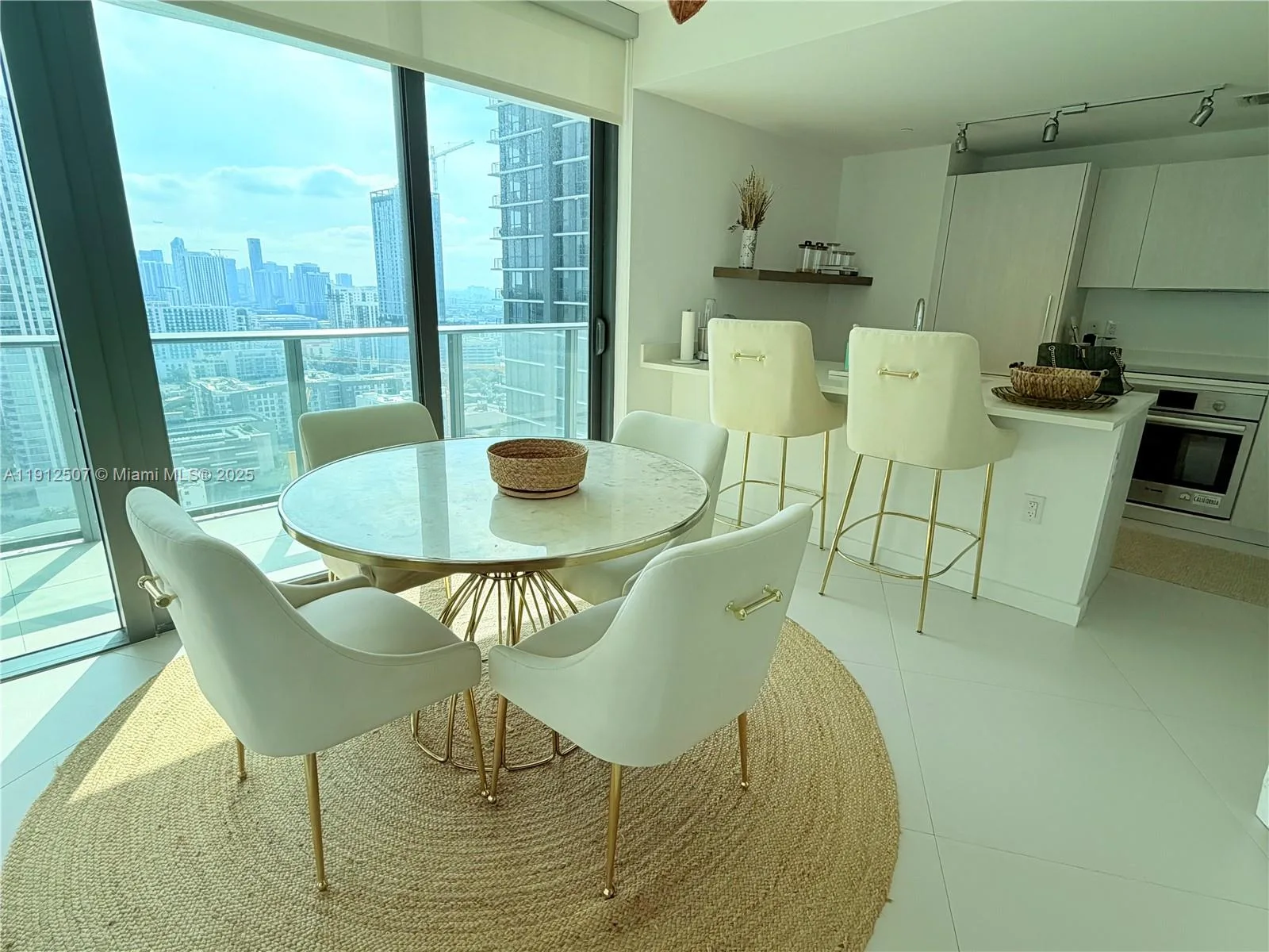 501 NE 31st St # 2606, Miami, FL 33137 photo 5