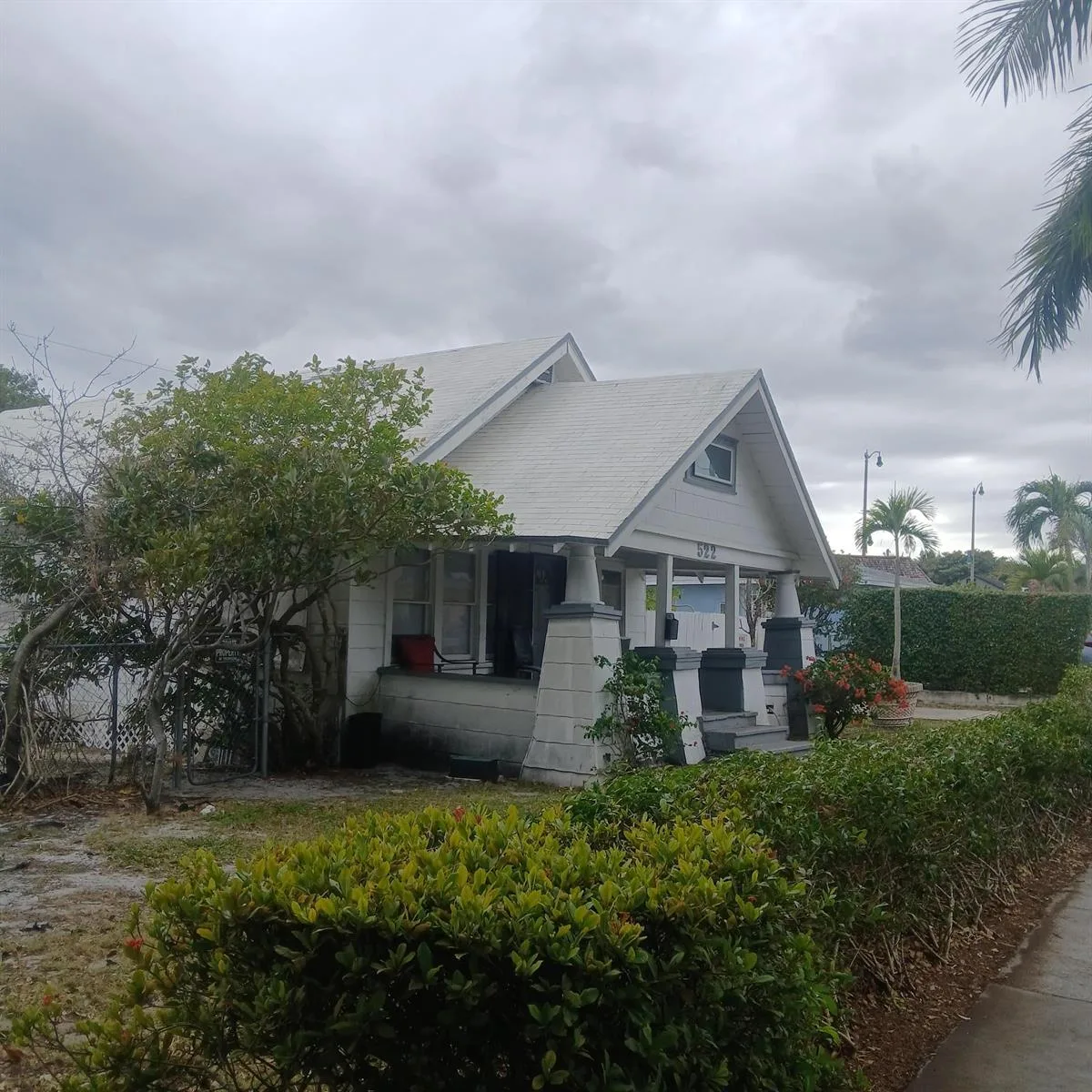 522 49th Street, West Palm Beach, FL 33407 photo 2