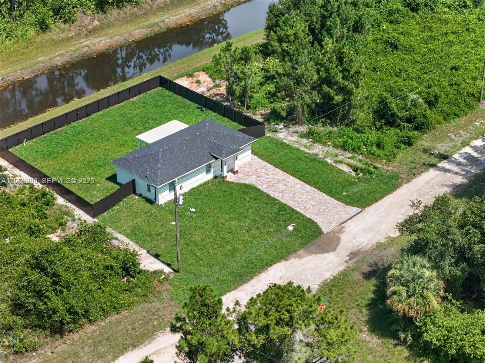 231 Andalucia Ave S, Lehigh Acres, FL 33974 photo 11