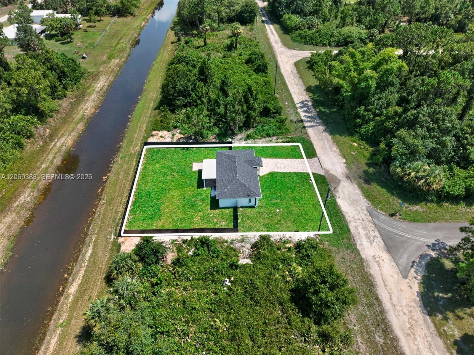 231 Andalucia Ave S, Lehigh Acres, FL 33974 photo 8