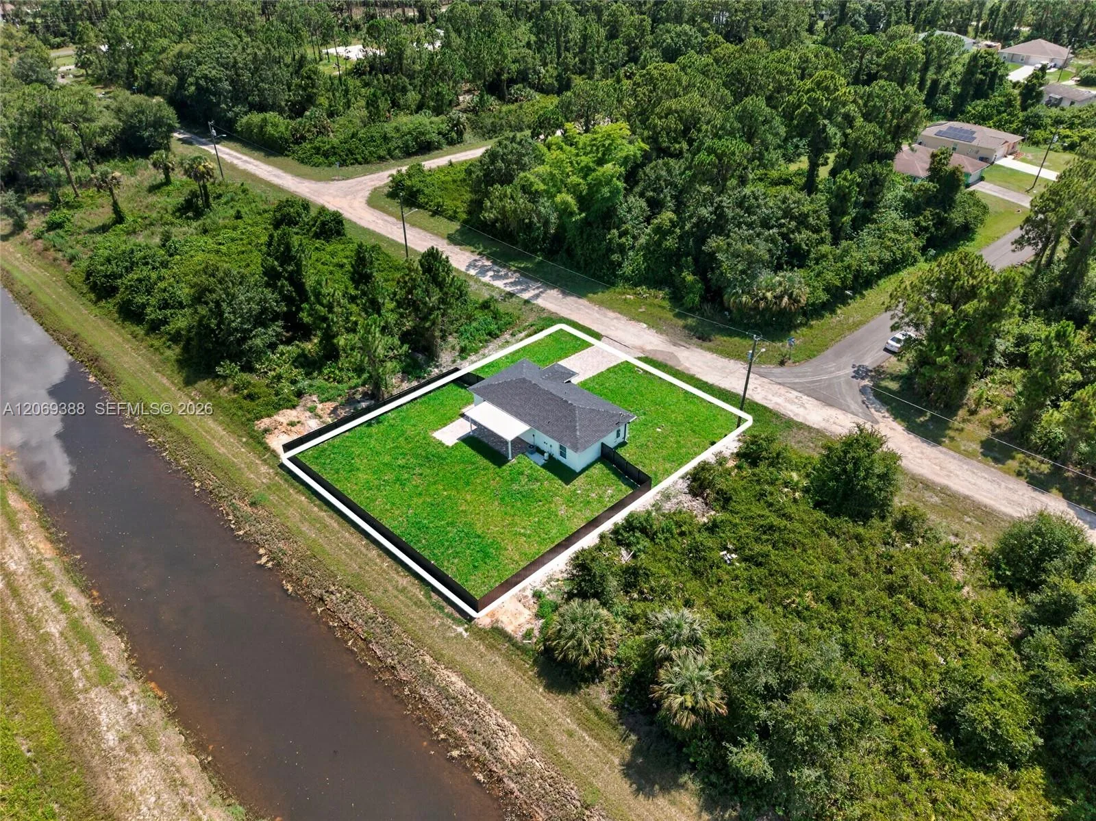 231 Andalucia Ave S, Lehigh Acres, FL 33974 photo 9