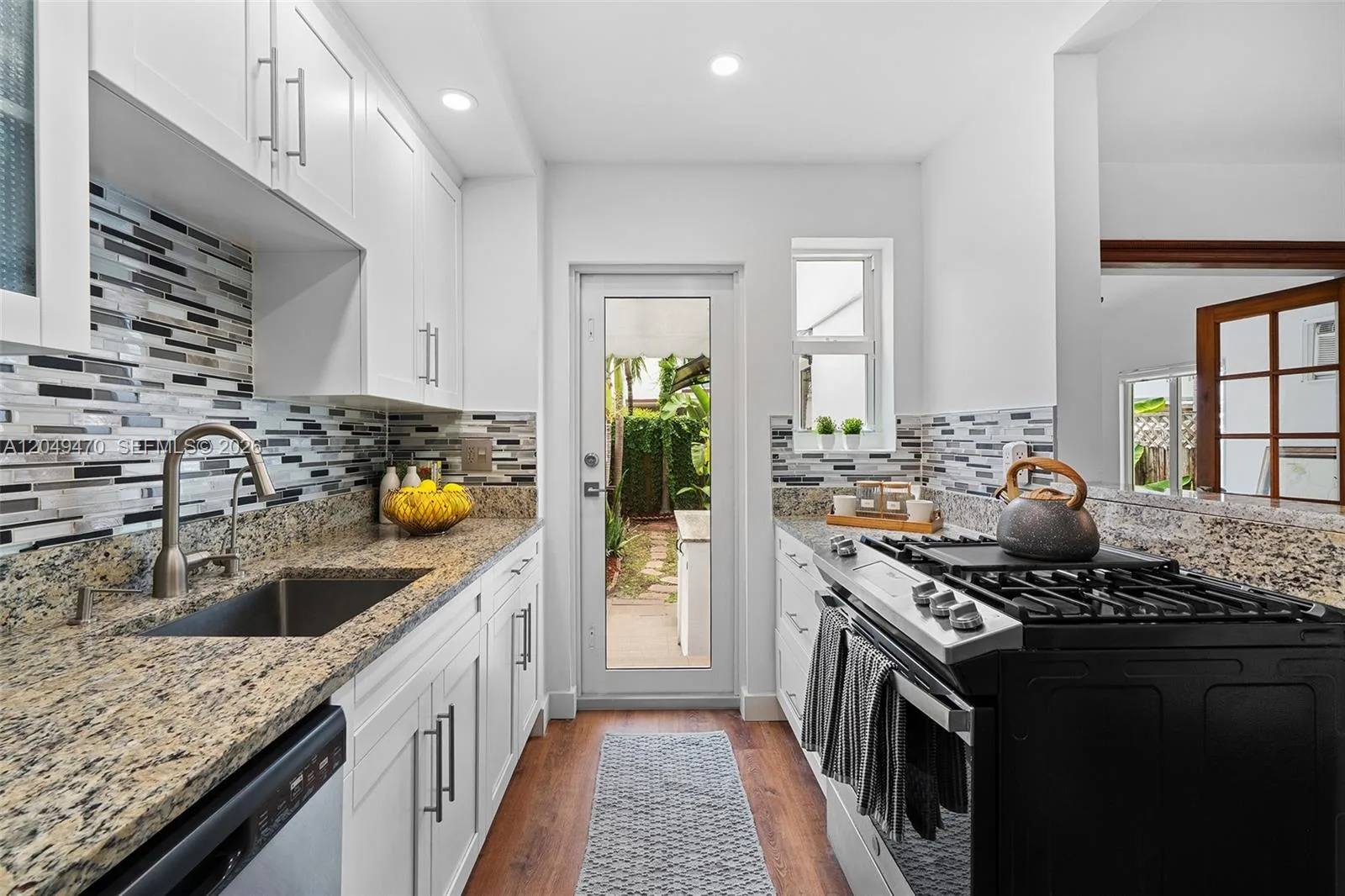 642 86th St, Miami Beach, FL 33141 photo 7