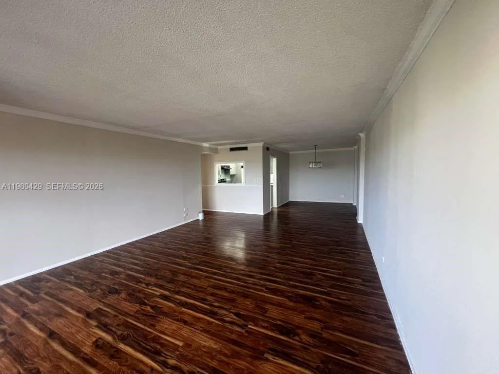800 NE 195th St # 501, Miami, FL 33179 photo 11