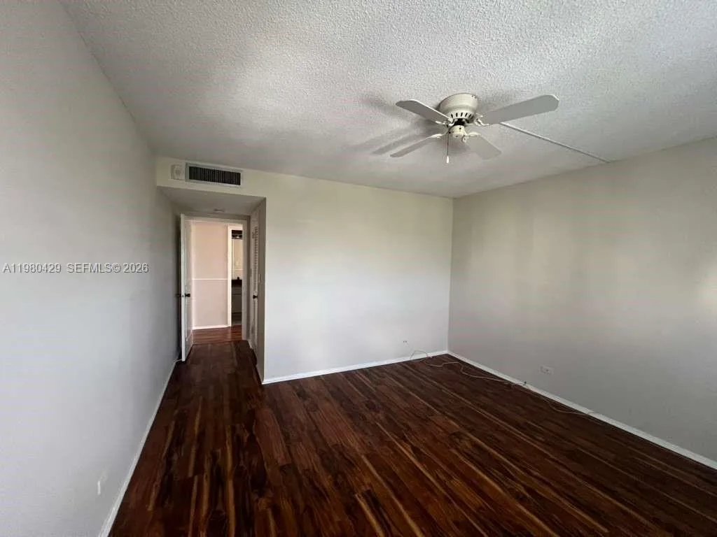 800 NE 195th St # 501, Miami, FL 33179 photo 12