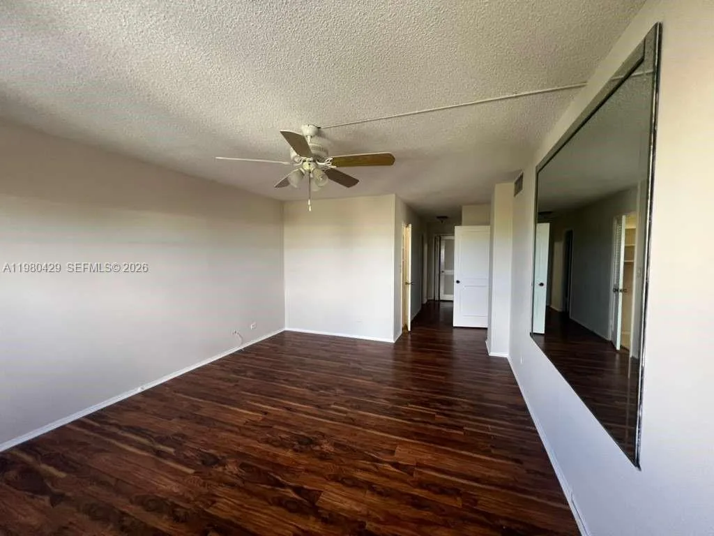 800 NE 195th St # 501, Miami, FL 33179 photo 13