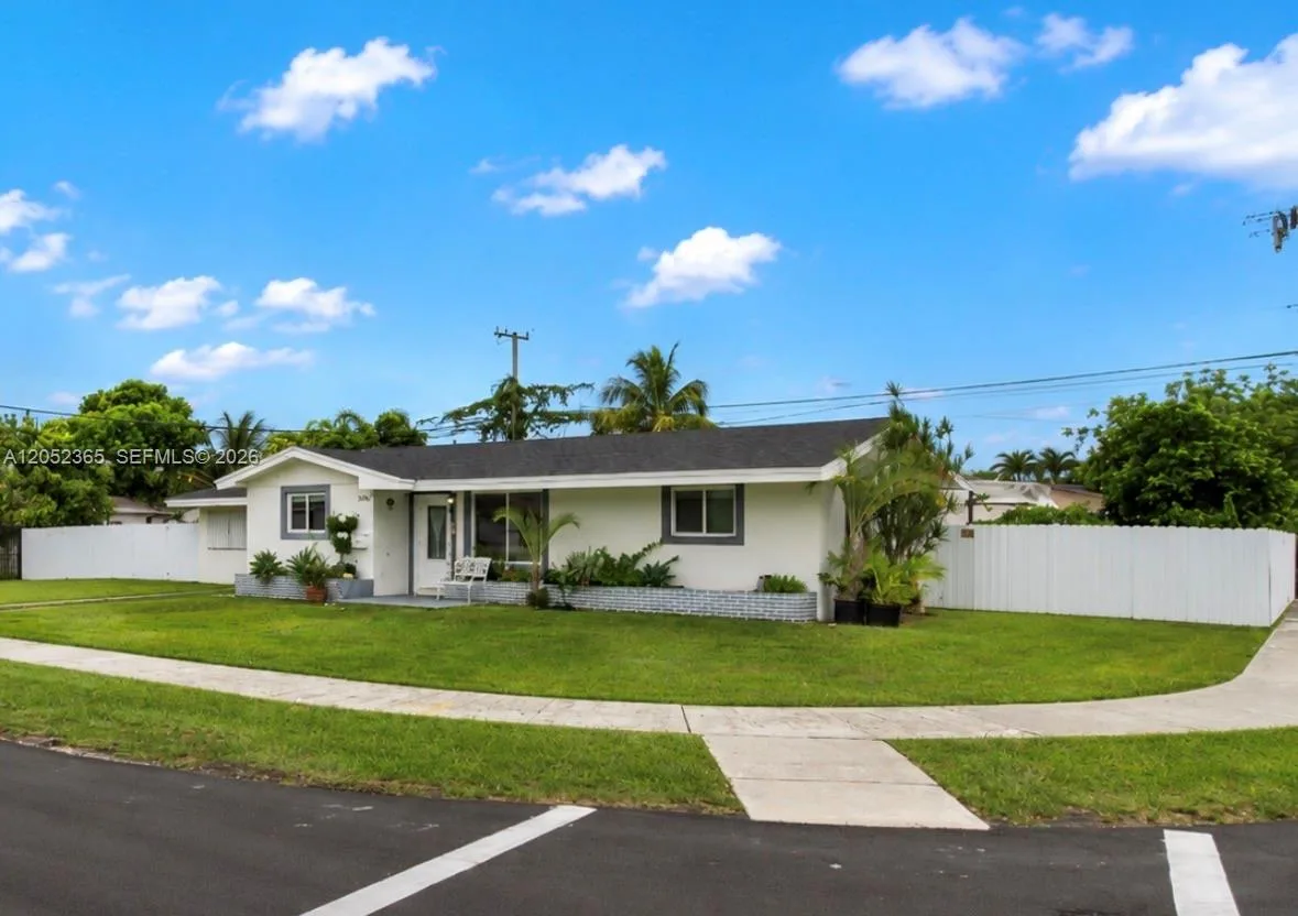 11241 SW 177th St, Miami, FL 33157