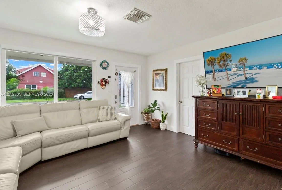 11241 SW 177th St, Miami, FL 33157 photo 2