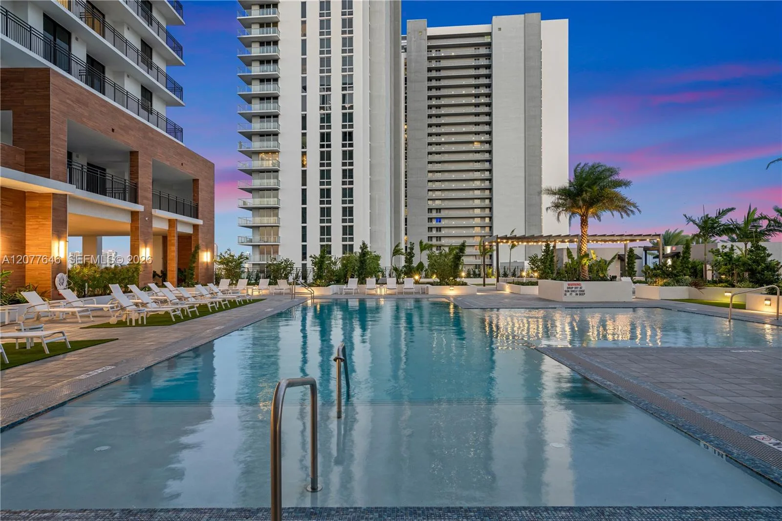 16395 Biscayne Blvd # 313, North Miami Beach, FL 33160 photo 12