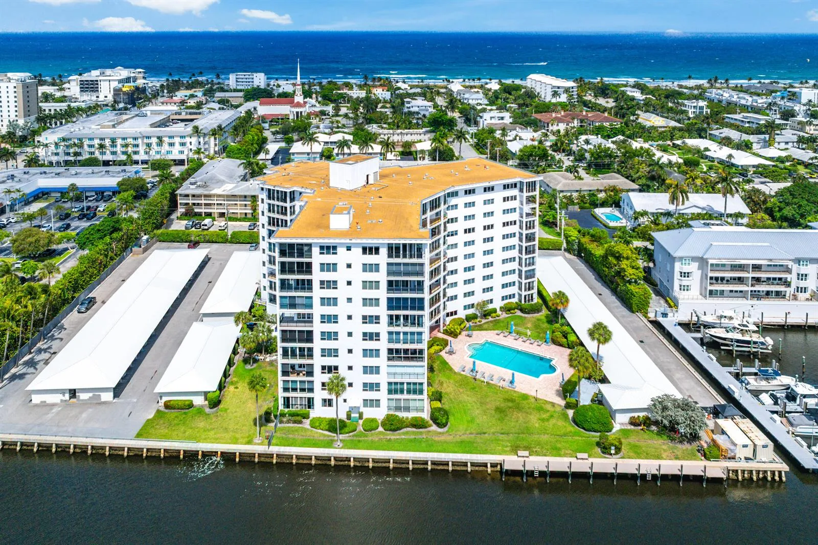 86 Macfarlane Drive # 8f, Delray Beach, FL 33483