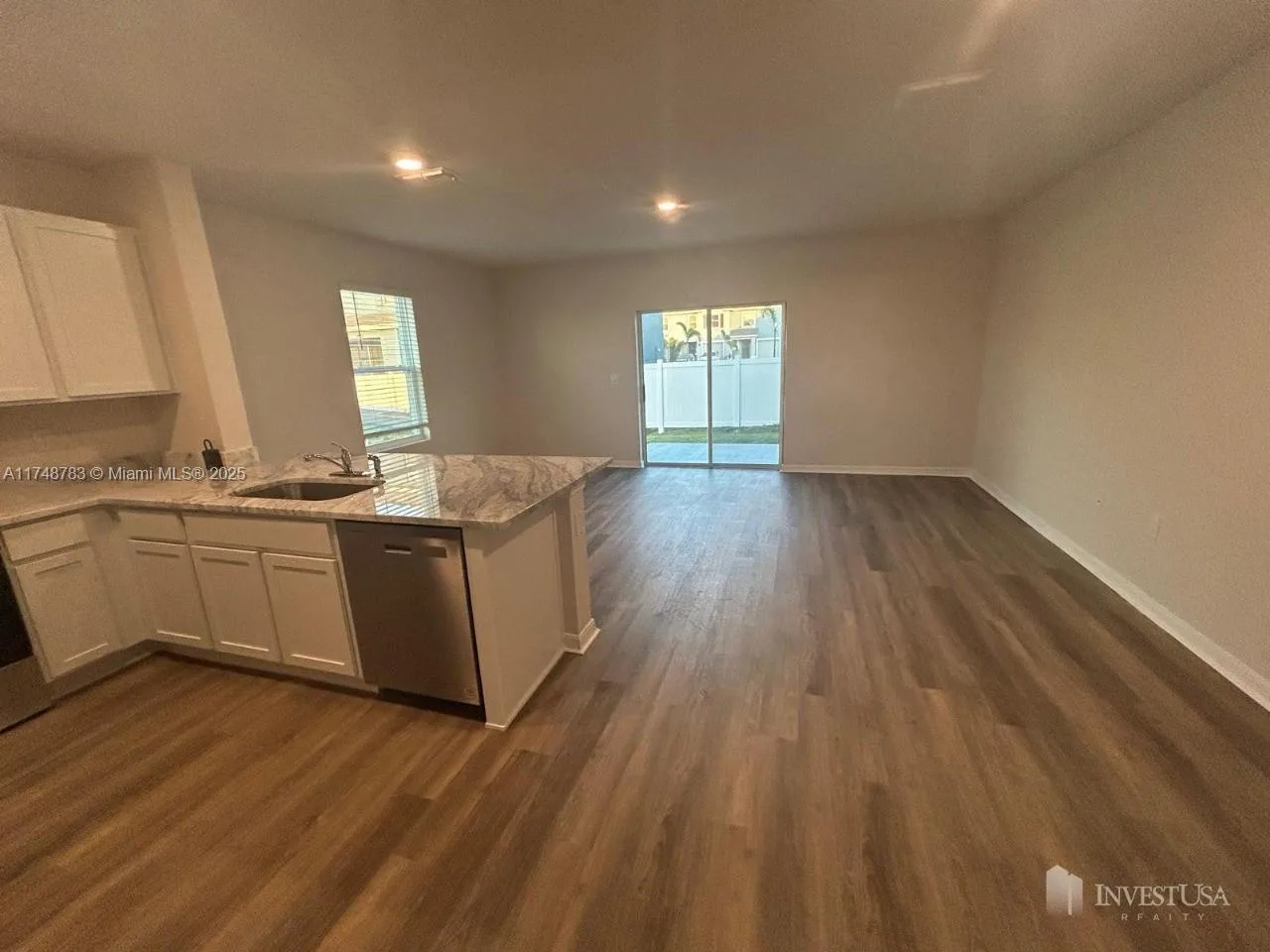 4109 Red Banks Lane, Bradenton, FL 34208 photo 3