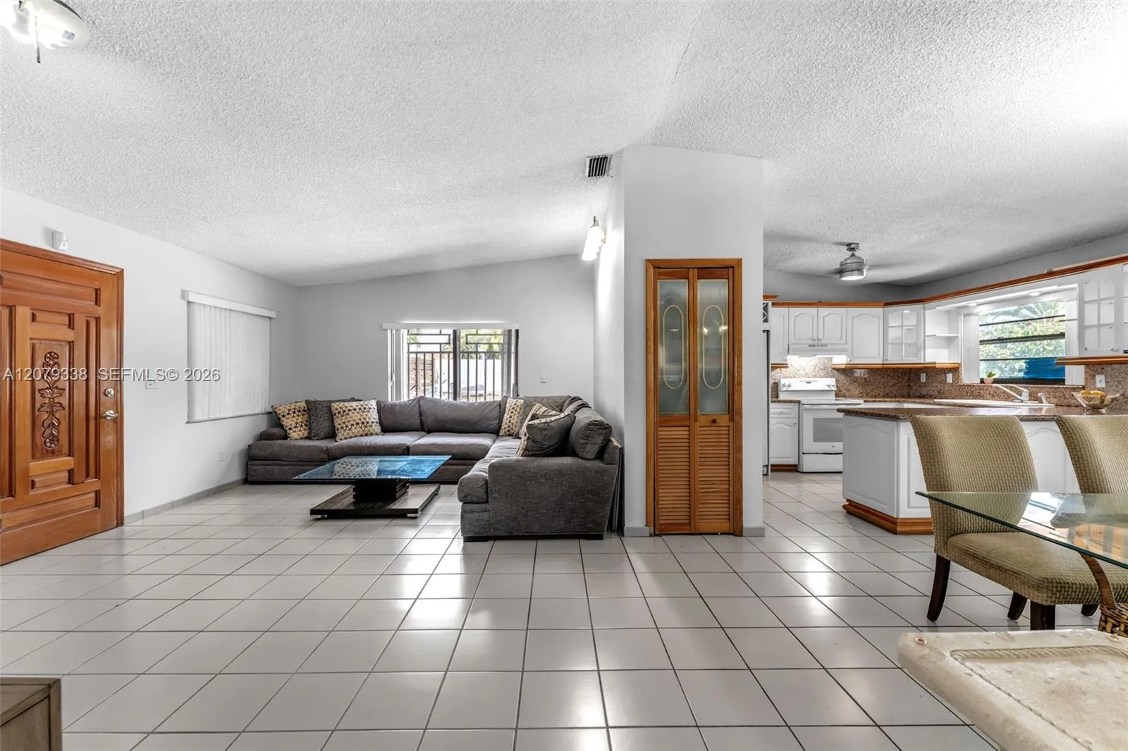 13706 SW 14th St, Miami, FL 33184 photo 5