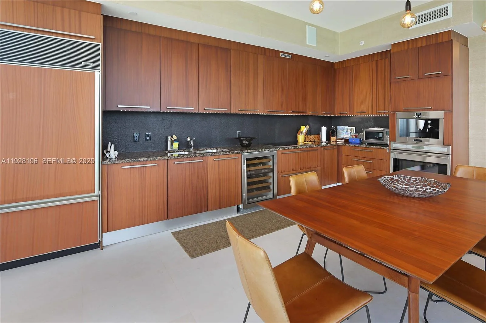 15901 Collins Ave # 1101, Sunny Isles Beach, FL 33160 photo 13