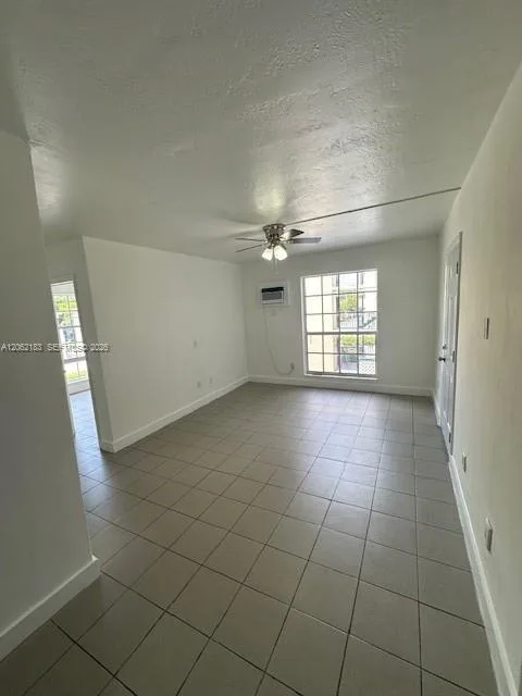 1400 S Douglas Rd # 11, Coral Gables, FL 33134 photo 12