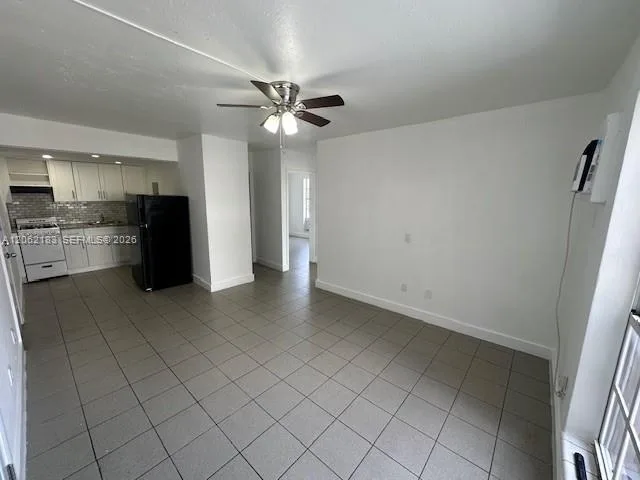 1400 S Douglas Rd # 11, Coral Gables, FL 33134 photo 9