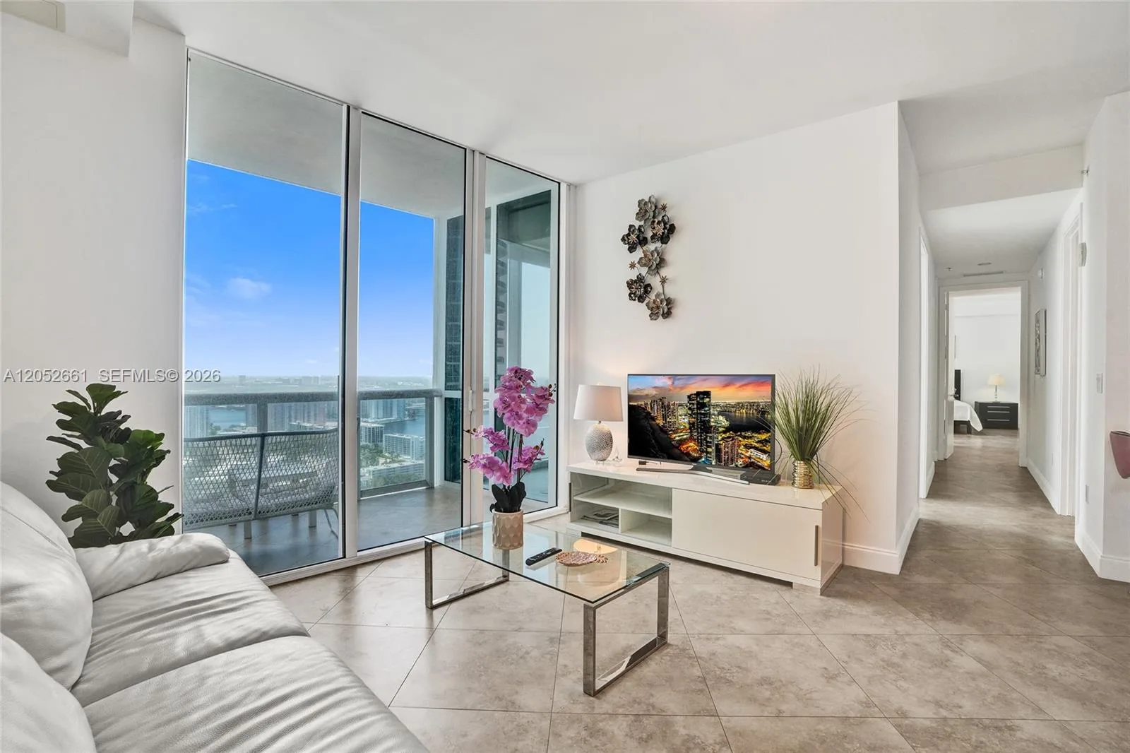 18201 Collins Ave # 4705, Sunny Isles Beach, FL 33160 photo 9
