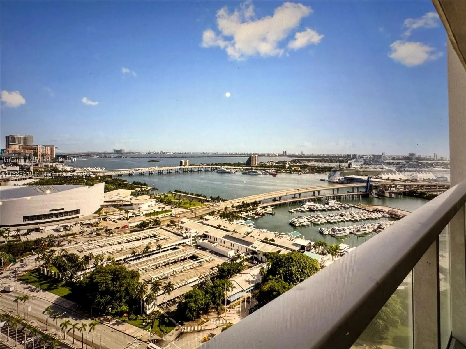 244 Biscayne Blvd # 2906, Miami, FL 33132