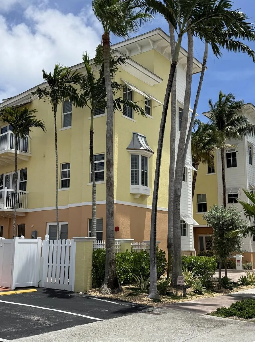 4332 Seagrape Drive # 4, Lauderdale By The Sea, FL 33308
