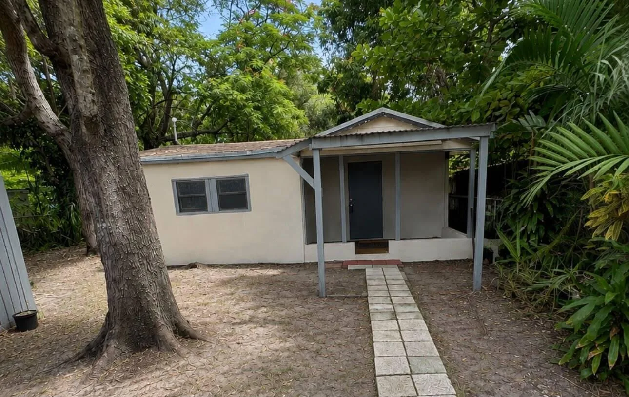 210 SW 7th Street, Dania Beach, FL 33004 photo 7