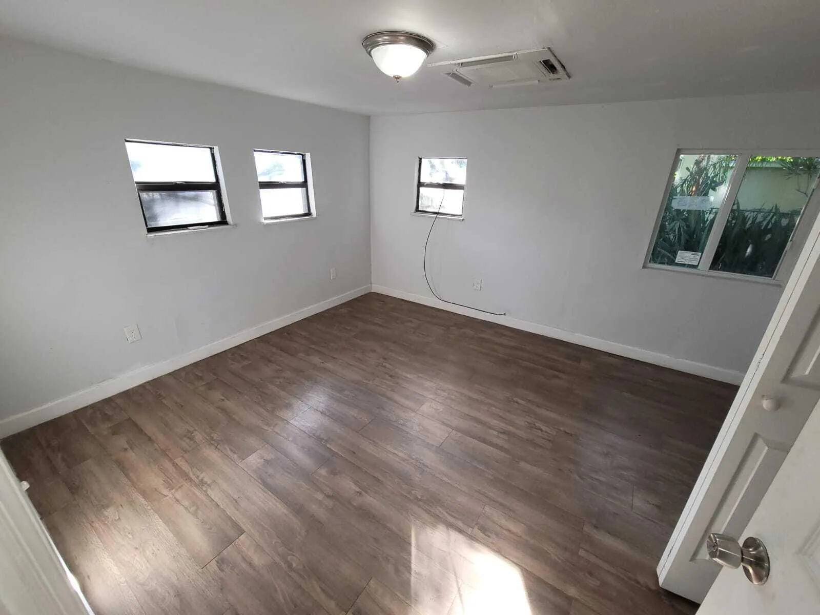 210 SW 7th Street, Dania Beach, FL 33004 photo 9