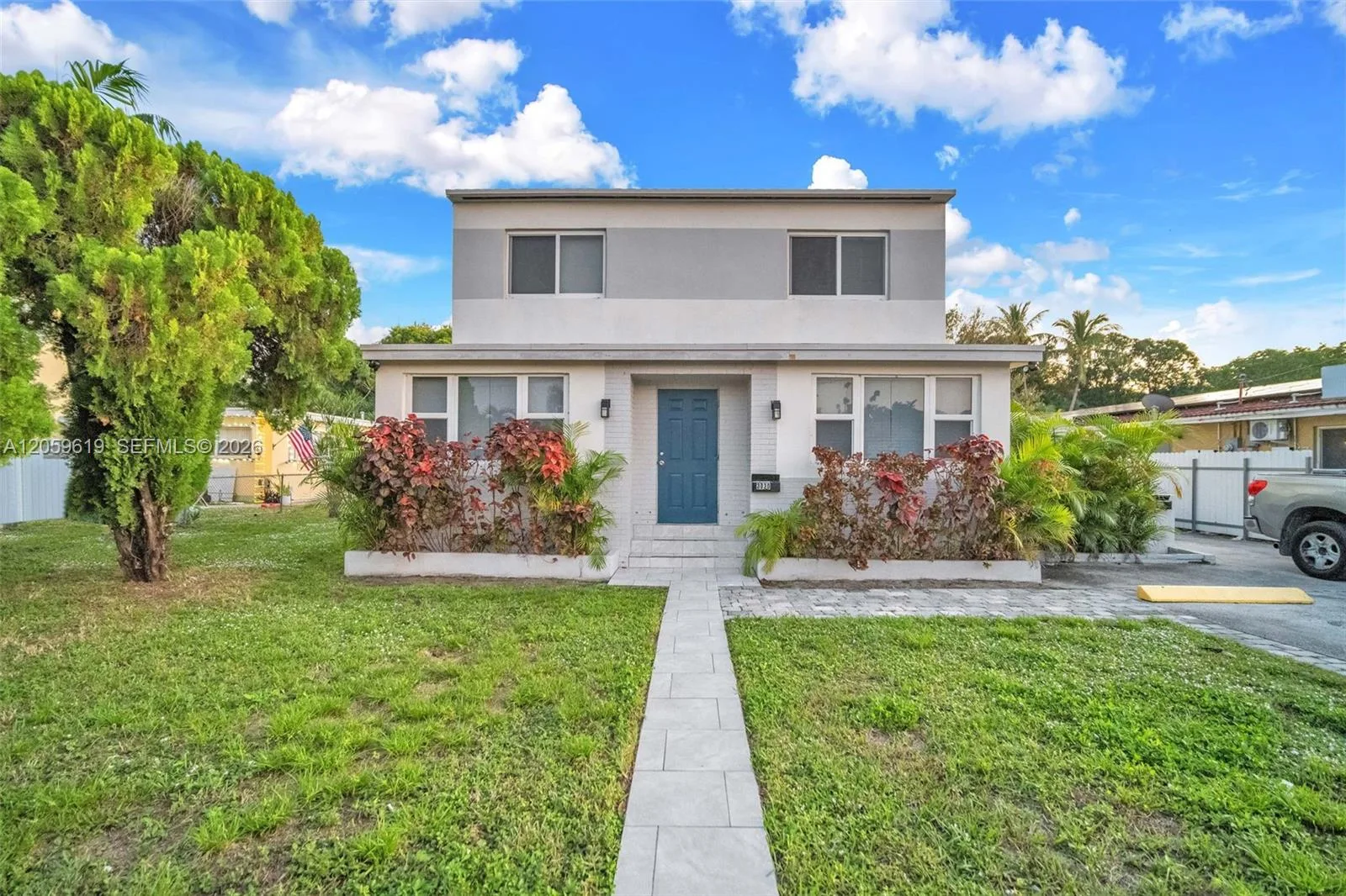 3030 NW 16th St # 1, Miami, FL 33125