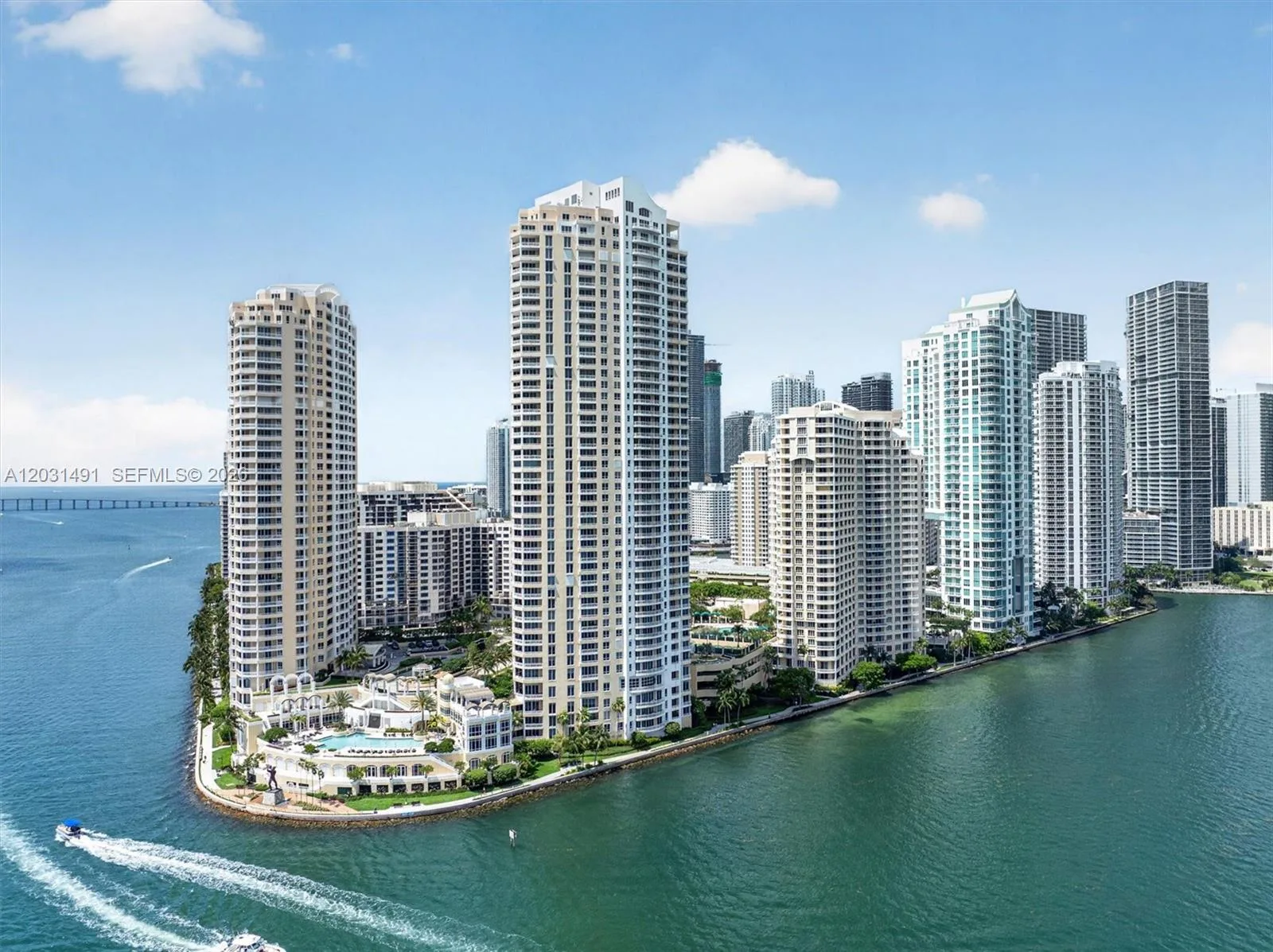 848 Brickell Key Dr # 3402, Miami, FL 33131 photo 4
