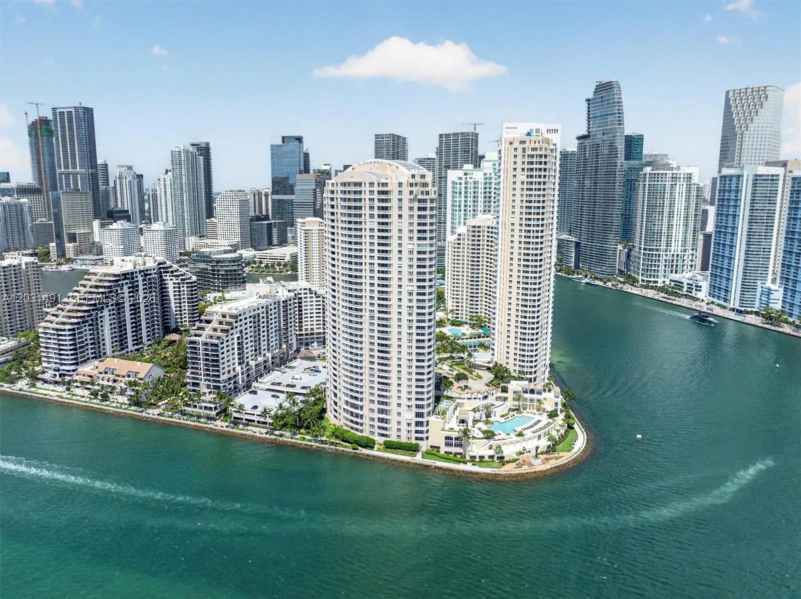 848 Brickell Key Dr # 3402, Miami, FL 33131 photo 9