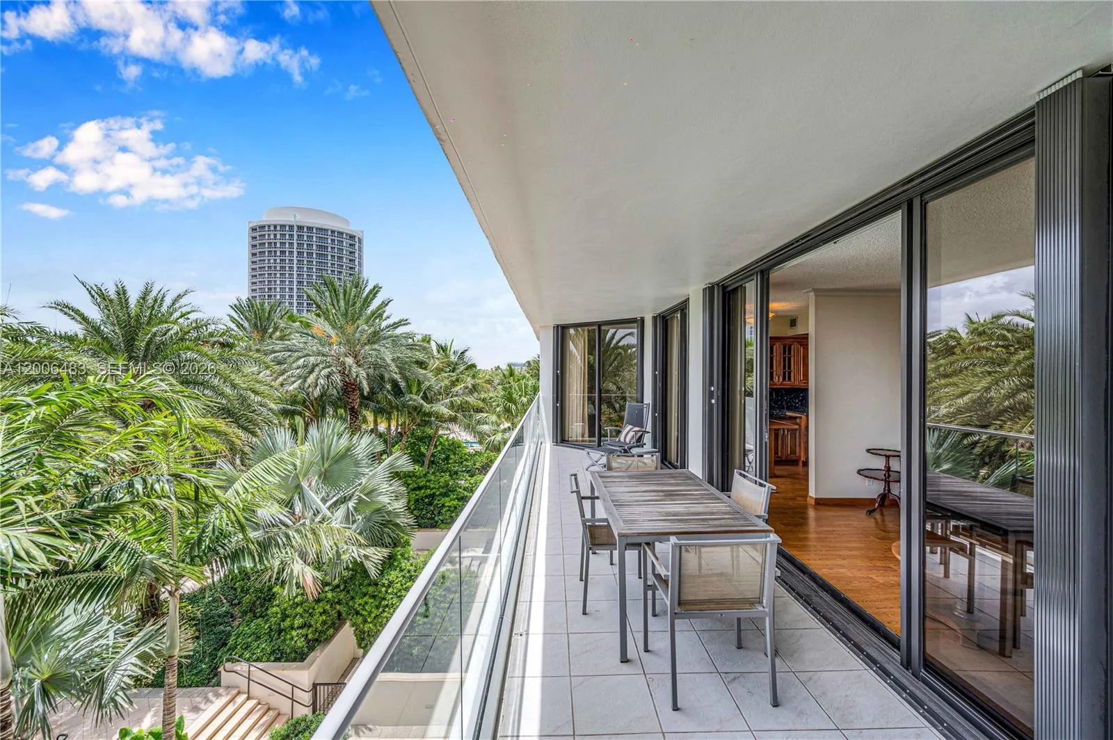 2800 Island Blvd # 603, Aventura, FL 33160 photo 4