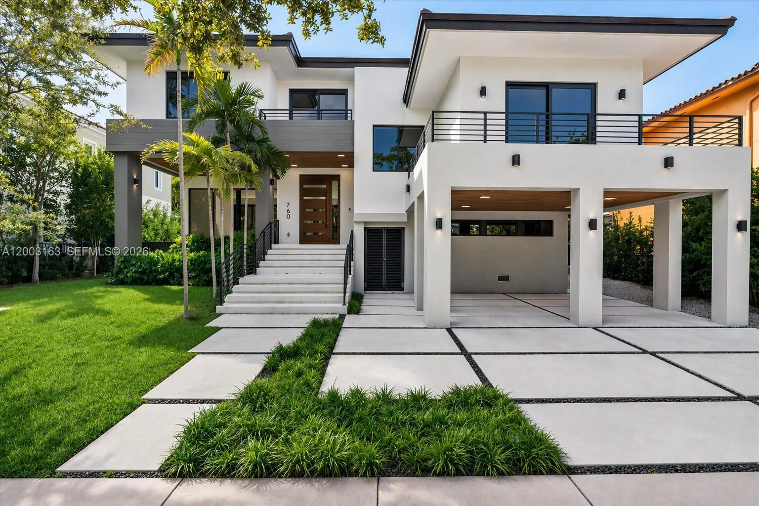 760 Woodcrest Rd, Key Biscayne, FL 33149