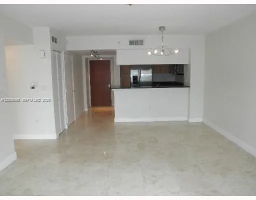 31 SE 5th St # 2807, Miami, FL 33131 photo 3