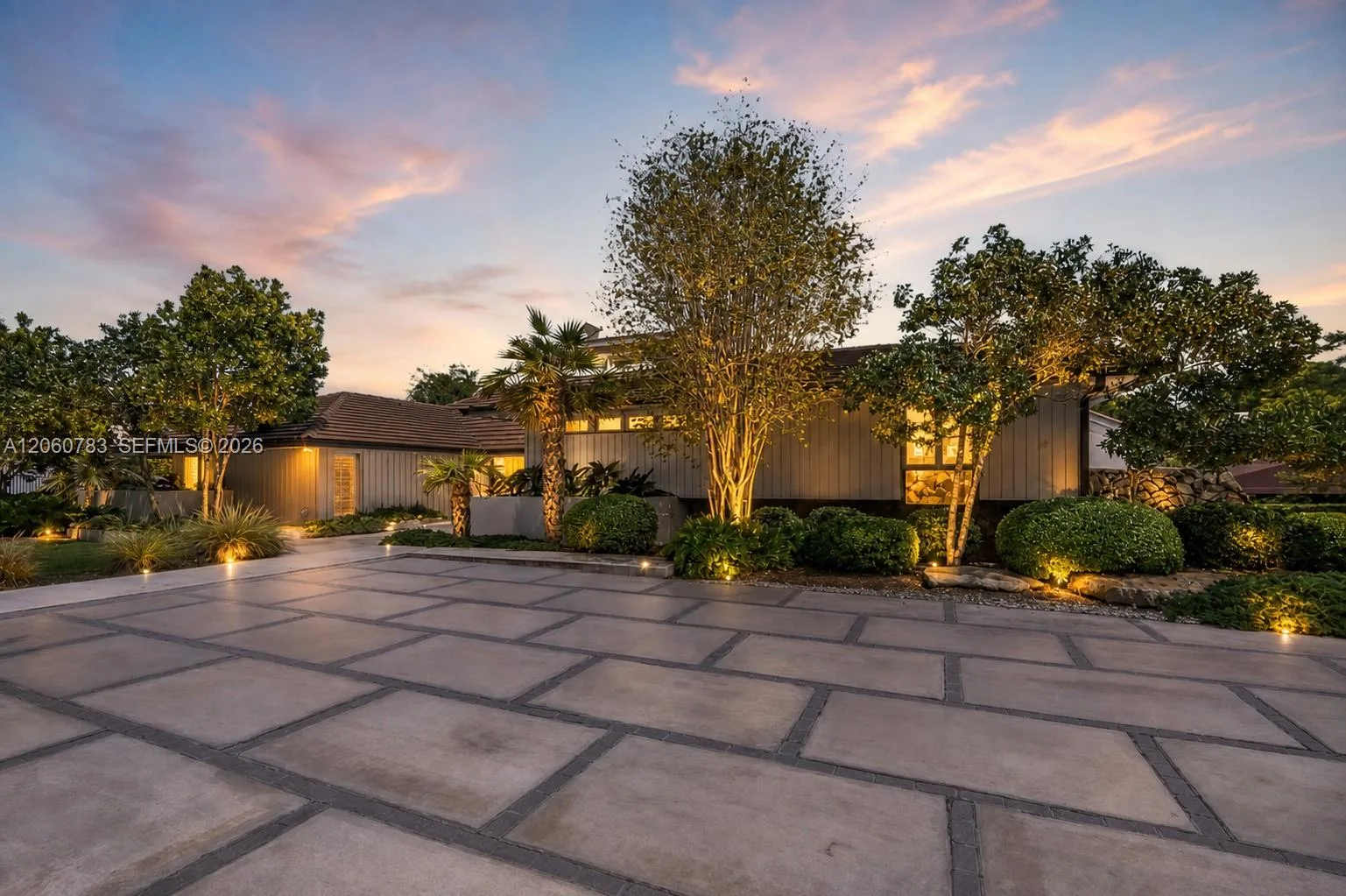 451 Ridge Rd, Coral Gables, FL 33143 photo 4