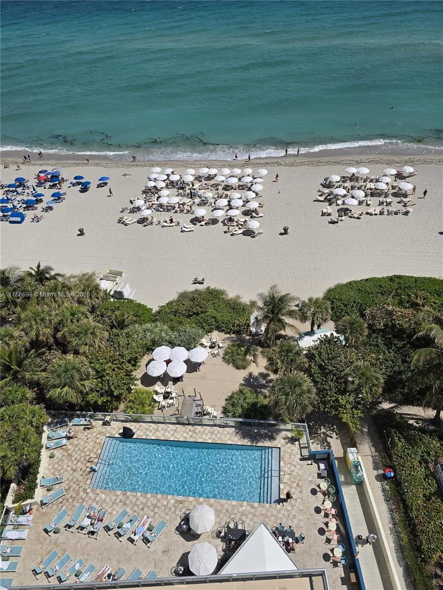 17315 Collins Ave # 1402, Sunny Isles Beach, FL 33160 photo 2