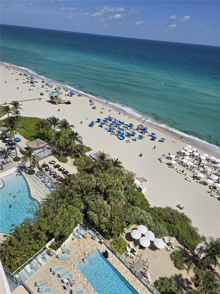 17315 Collins Ave # 1402, Sunny Isles Beach, FL 33160 photo 3