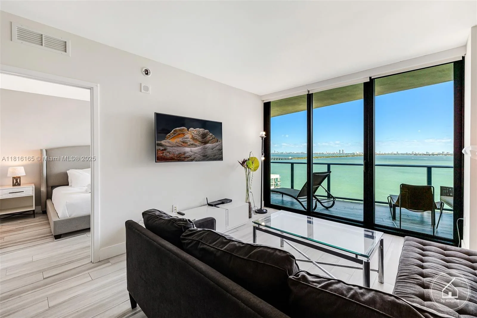 460 NE 28th St # 1707, Miami, FL 33137