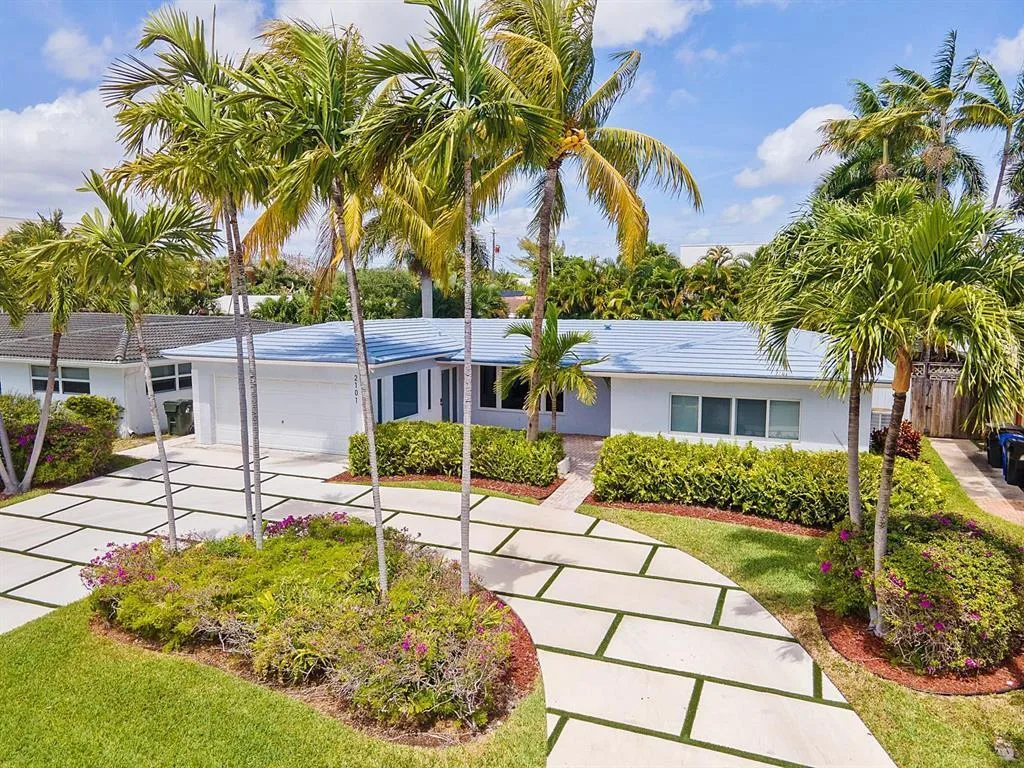 2101 NE 15th Street, Fort Lauderdale, FL 33304