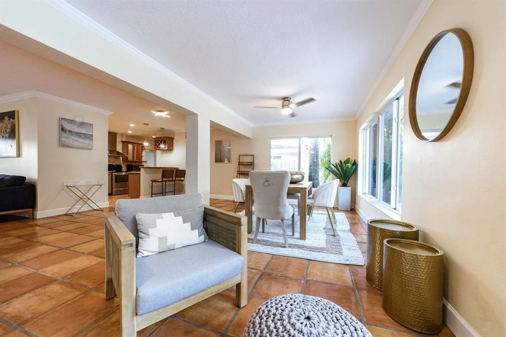 2101 NE 15th Street, Fort Lauderdale, FL 33304 photo 8