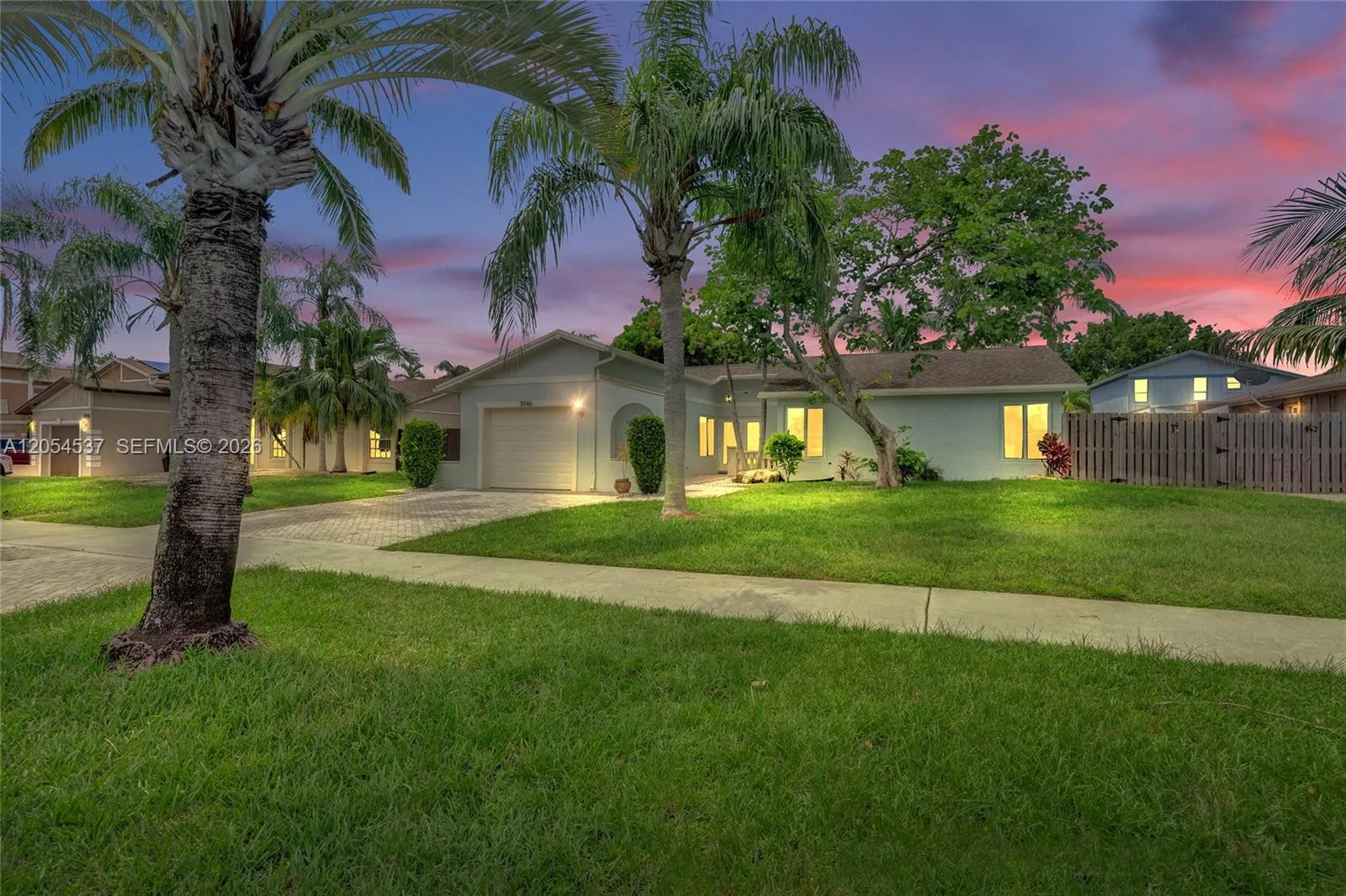 3946 NW 1st Dr, Deerfield Beach, FL 33442 photo 2
