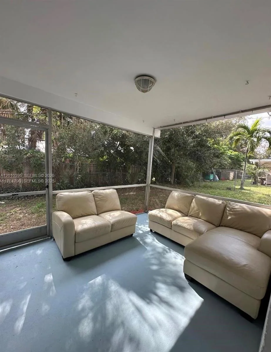 2620 SW 51st St, Dania Beach, FL 33312 photo 7