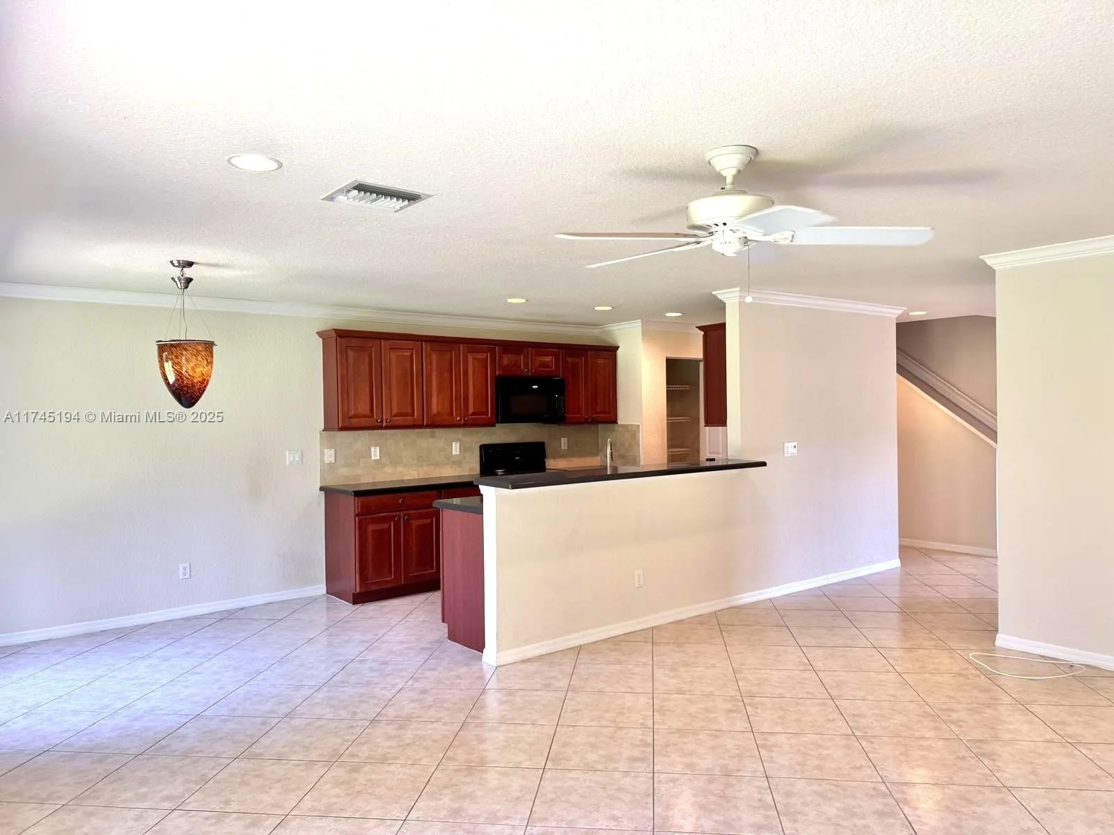 4648 56th Ln, Vero Beach, FL 32967 photo 4